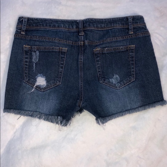 Forever 21 | short | paint design/splatter | Sz30 - Picture 2 of 8